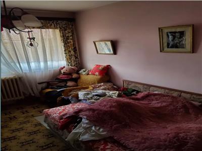 Apartament 3 camere de vanzare Drumul Taberei