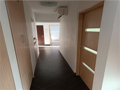 Apartament 3 camere Crangasi