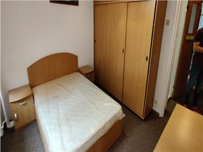 Apartament 2 camere de vanzare Lujerului