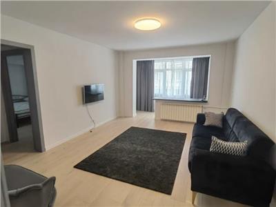 Inchiriere apartament 3 camere zona Calea Victoriei