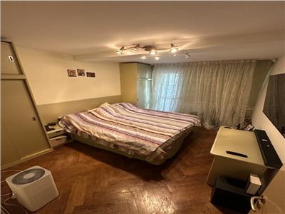 apartament 3 camere giulesti Bucuresti