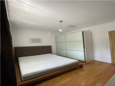 Inchiriere duplex 4 camere cu gradina de 85 mp zona Barbu Vacarescu