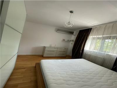 Inchiriere duplex 4 camere cu gradina de 85 mp zona Barbu Vacarescu