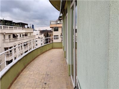 Inchiriere apartament 4 camere zona Herastrau