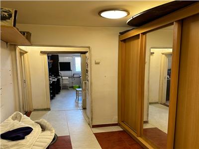 Apartament 3 camere de vanzare Drumul Taberei