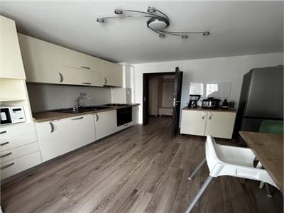 Vanzare apartament 2 camere Nerva Traian cu centrala proprie vedere pe fata