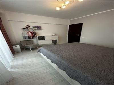 Vanzare apartament 2 camere Nerva Traian cu centrala proprie vedere pe fata
