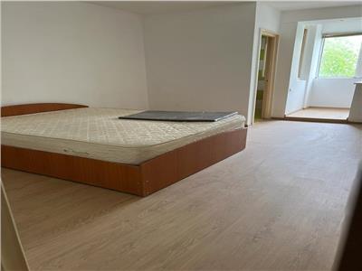 garsoniera de vanzare drumul taberei Bucuresti