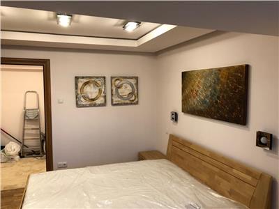 Inchiriere apartament 3 camere zona Decebal