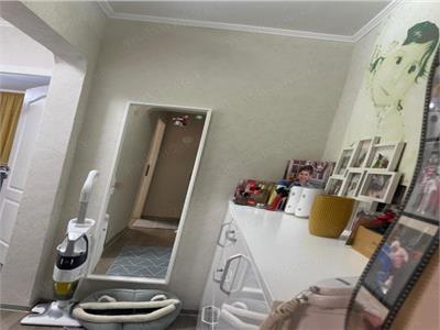 Vand Apartament 2 camere