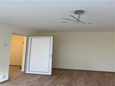 Apartament 2 camere de vanzare