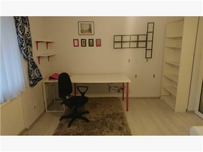 Apartament 2 camere de vanzare Gorjului