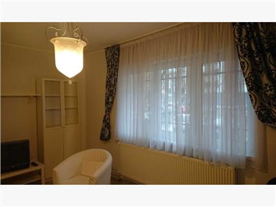 Apartament 2 camere de vanzare Gorjului