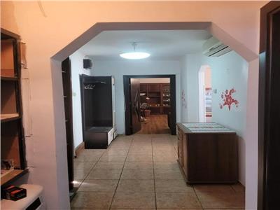 Apartament 2 camere de vanzare Lujerului