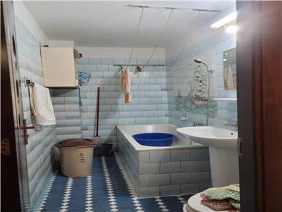 Apartament 2 camere de vanzare Lujerului