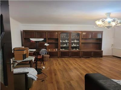 Apartament 2 camere de vanzare Lujerului