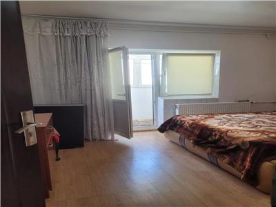 Apartament 2 camere de vanzare Lujerului