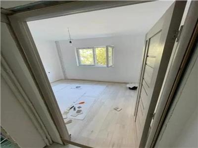 Apartament 2 camere de vanzare Lujerului