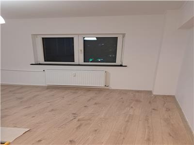 apartament 3 camere de vanzare drumul taberei-valea ialomitei Bucuresti