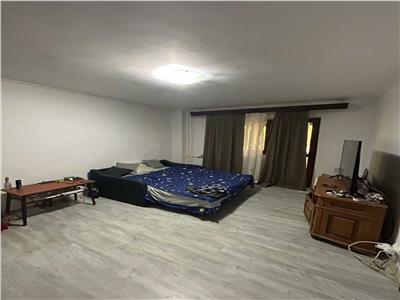 Apartament 2 camere de vanzare Lujerului