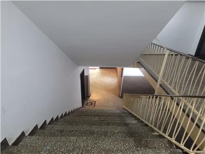 Apartament 3 camere de vanzare Drumul Taberei