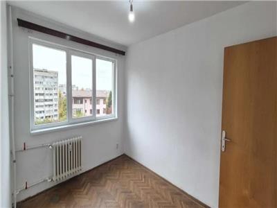 Apartament 2 camere de vanzare Gorjului