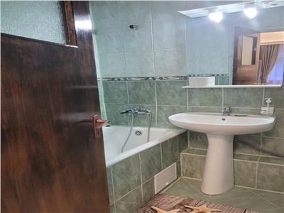 Apartament 2 camere de vanzare Gorjului